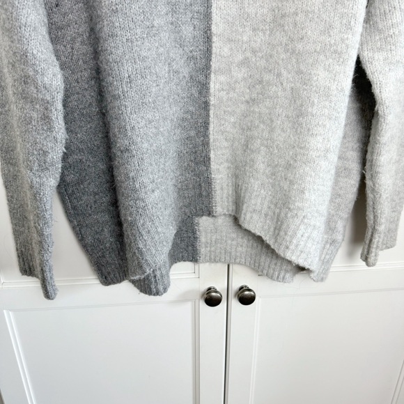 Pinch Split Colorblock Sweater in Grey Multi Sz Small Academia - Picture 5 of 13